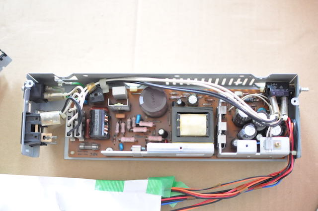 PC-8801FH電源ボックスの中身
