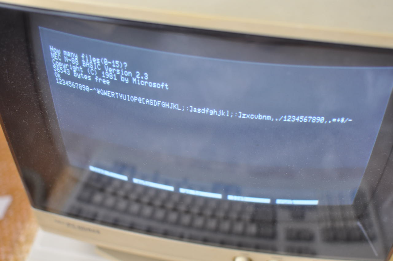 PC-88のキーボード・動作確認