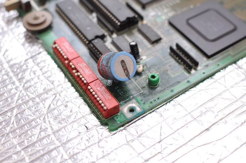 PC-98DOメイン基板の充電池