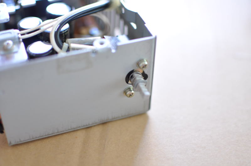 PC-8801FAの電源ボックスのスイッチ