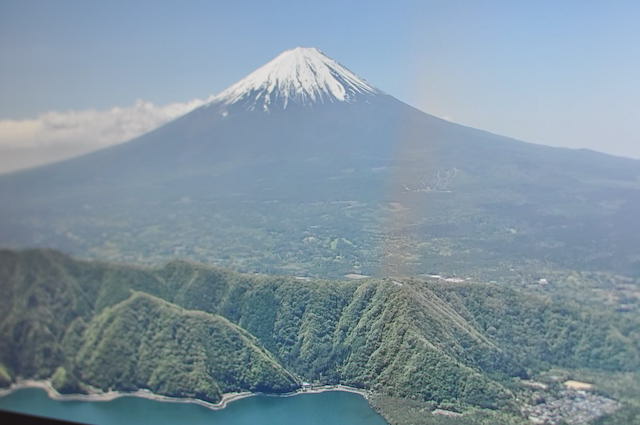 鬼ケ岳登山の途中での富士山の眺め