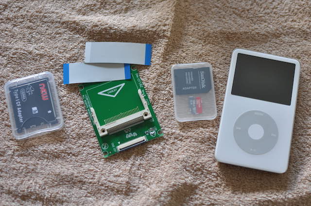 iPod-5Gの改造に使うZIF変換基板、CFカードアダプター、microSDカード